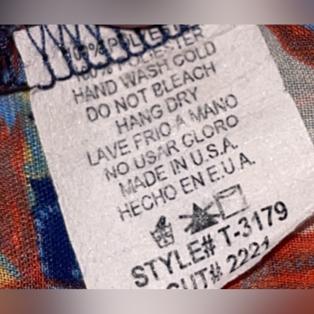 Better Be Loose Sleeveless Blouse Made in USA - Picture 6 of 11